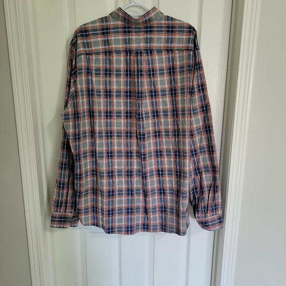 Eddie Bauer Plaid Long Sleeve Shirt - Picture 2 of 3
